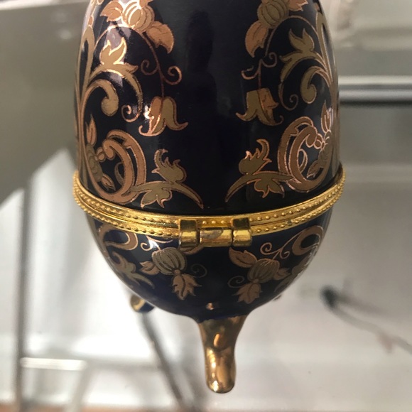 NEW Egg Trinket Box Fabrege Style Blue Gold decorative accent table small - Picture 8 of 8